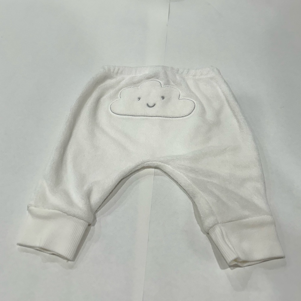 Carter’s cloud butt pants size 3m
